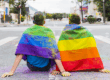 nem todas as pessoas têm as mesmas oportunidades de bem-estar mental — e é por isso que é fundamental reconhecer os desafios únicos enfrentados por pessoas LGBTQ+.